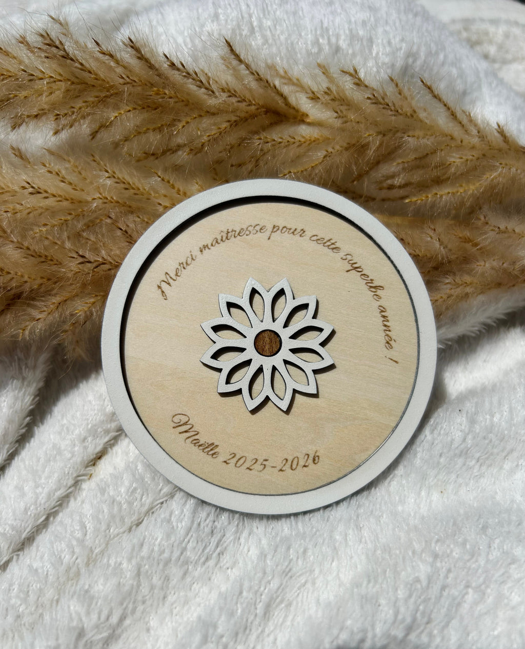 Magnet « rond fleuri » PERSONNALISÉ Bois & Soleil