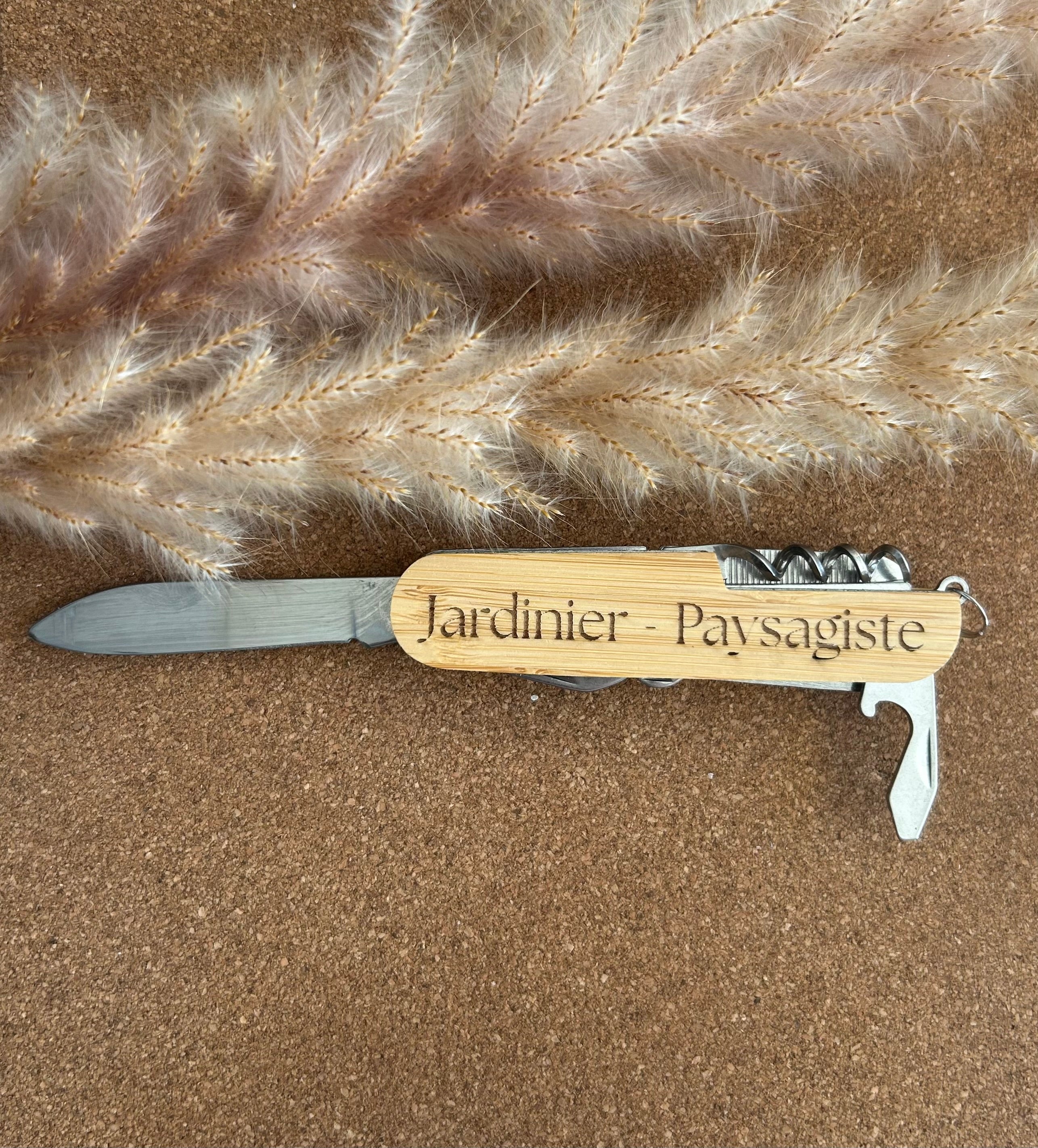 Couteau multifonction ￼ Bois & Soleil