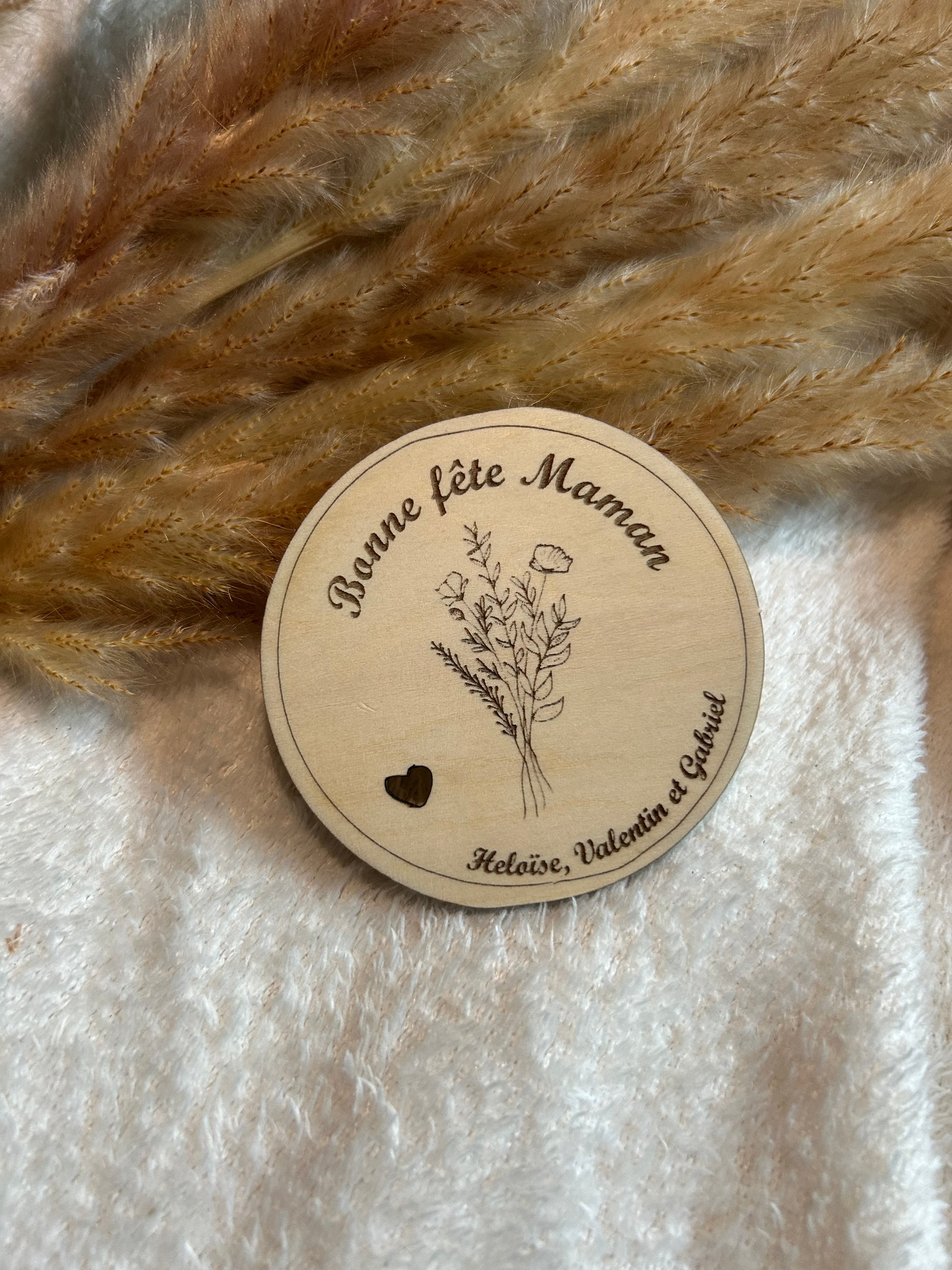 Magnet rond « Bonne fête Maman » Bois & Soleil