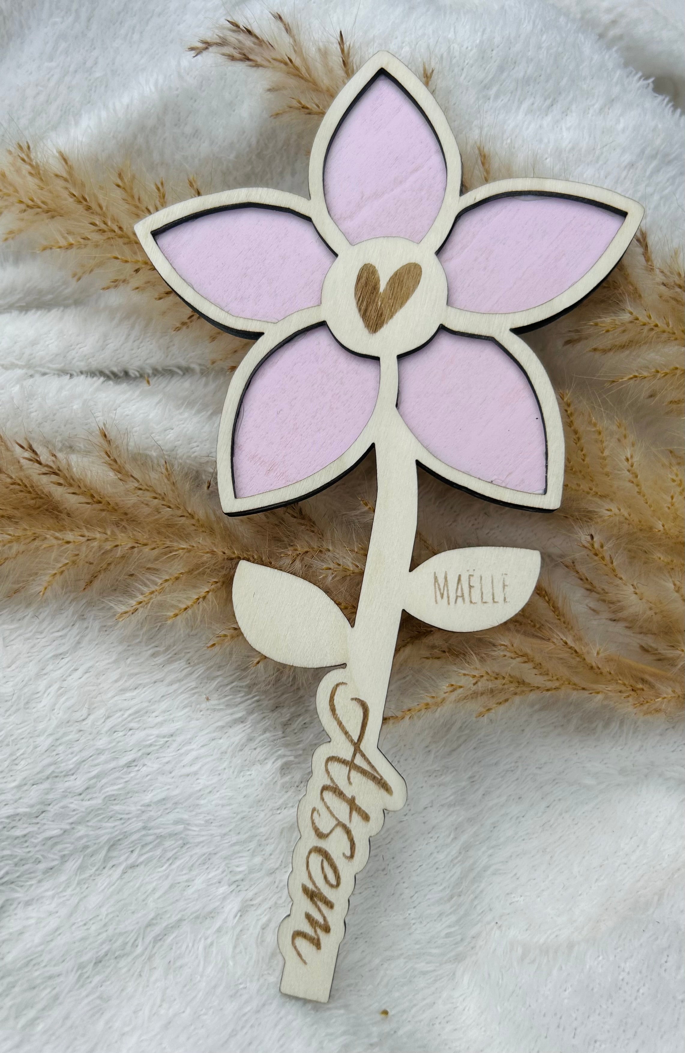 Fleur Personnalisée en Bois – 20 cm 🌸 Bois & Soleil
